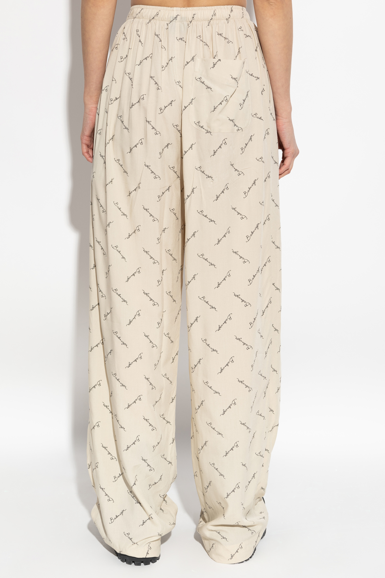 パンツ BALENCIAGA SS25 Trousers (814016 TRLB19711) Balenciaga Loose-fitting silk pants | Women's Clothing | Vitkac